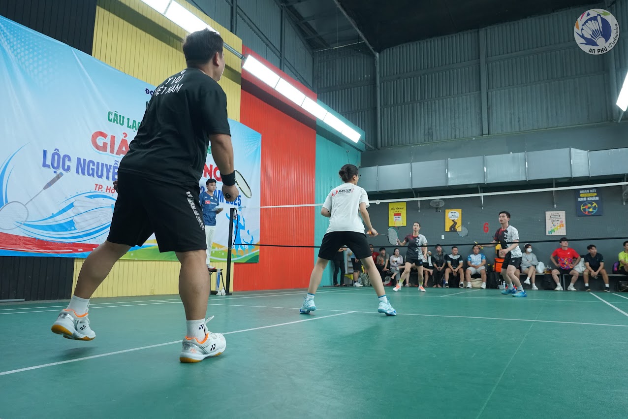 Kỹ Thuật Thủ Cầu Lông