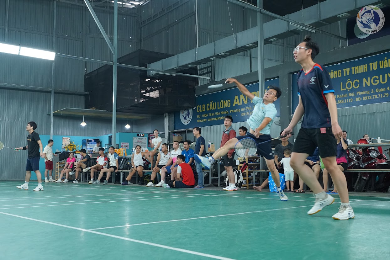 Sân Cầu Lông Cho Nhóm, CLB, Công Ty