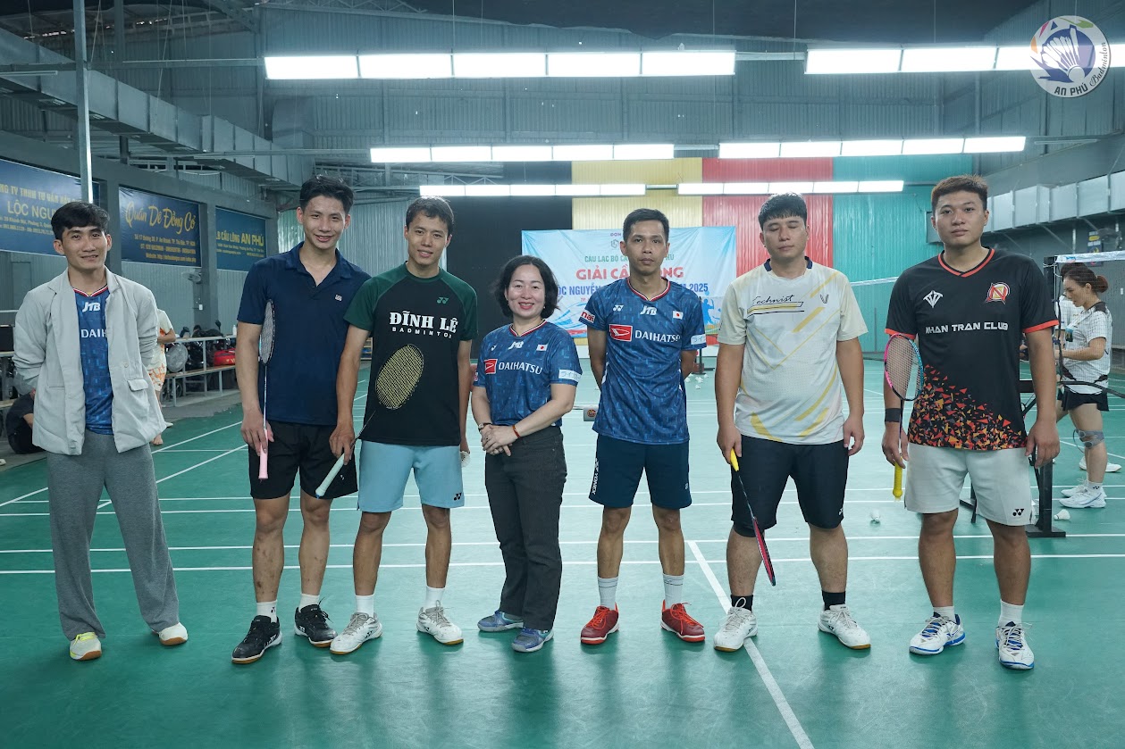 Đặt Sân Cầu Lông Cuối Tuần