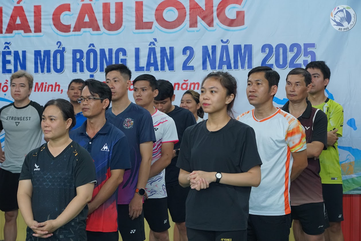 Sân Cầu Lông Gần Mega Market An Phú