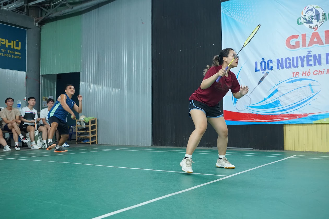 Sân Cầu Lông Đẹp Ở Thủ Đức