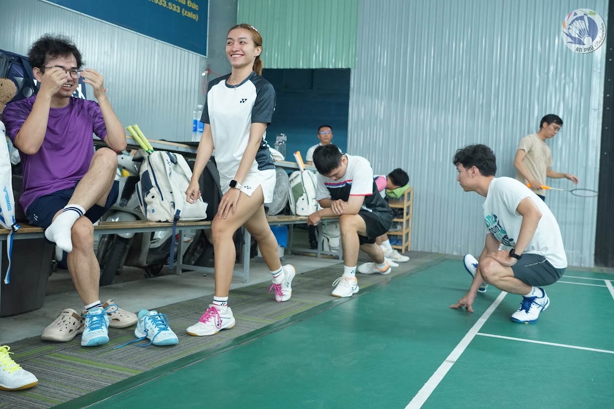 Review Sân Cầu Lông An Phú
