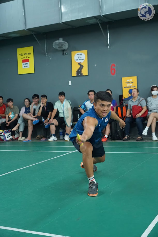 Sân Cầu Lông Thủ Đức Buổi Tối