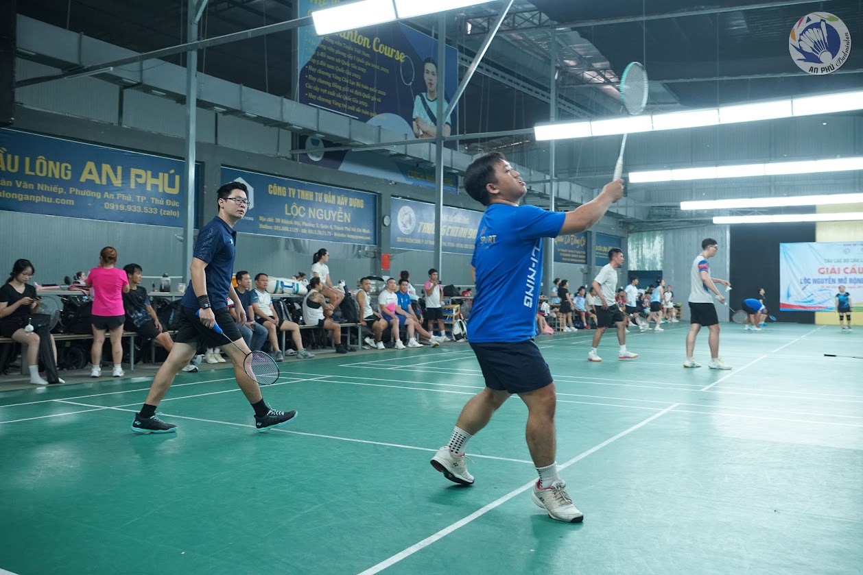 Sân Cầu Lông Thủ Đức Buổi Tối